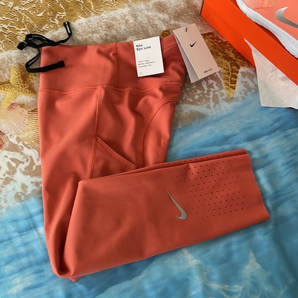 Nike Bundle - Picture 3 of 14